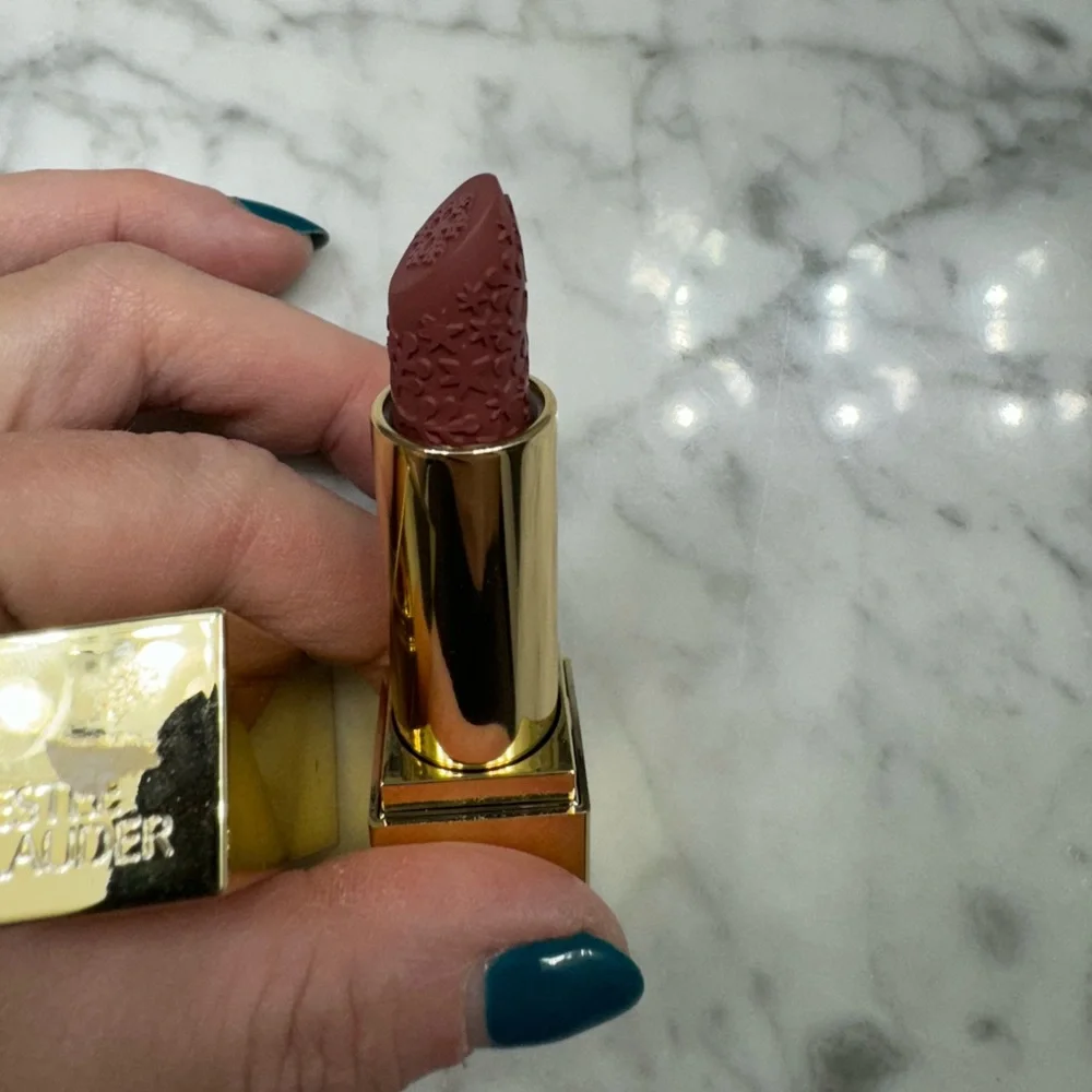 New Estée Lauder Pure Color Envy Intense Nude